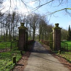 Soelen: toegangshek "Aldenhaag"