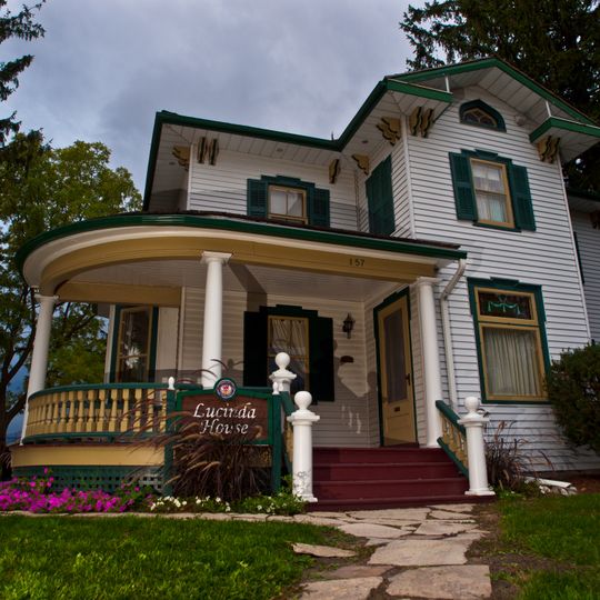 Good, Shantz and Bosch House