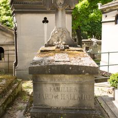 Grave of Biard-Hallaire