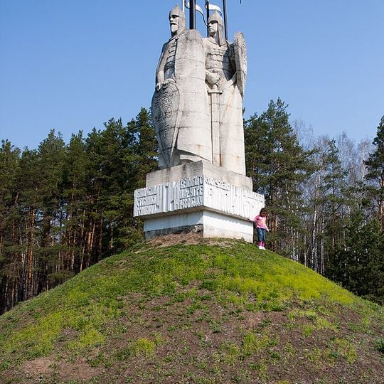 Ugradagi buyuk turish yodgorligi