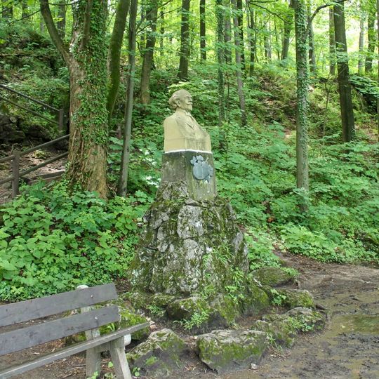 Pomník Bohumíra Jaroňka ve Štramberku v Národním sadu
