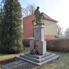 Pomník padlým v Obecnici