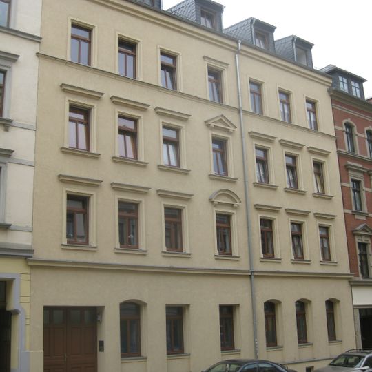Mietshaus in geschlossener Bebauung Hainstraße 79