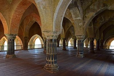 Interior 0