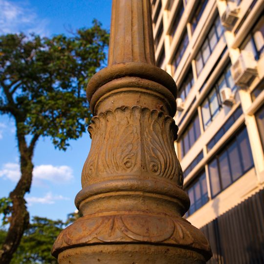 Lampadário Modelo Colar de Pérola