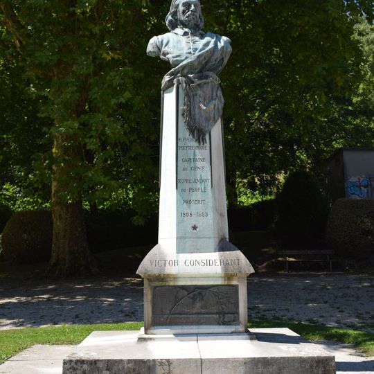 Monument à Victor Considérant