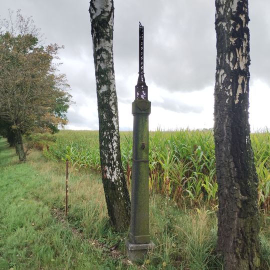 Kříž jižně od Čimelic