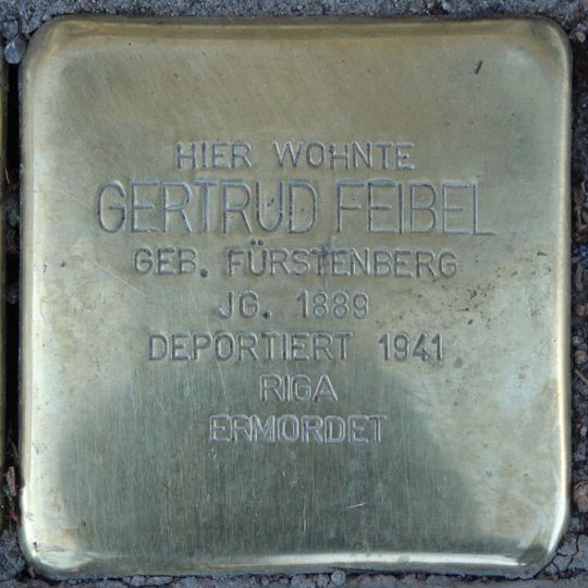 Stolperstein en memoria de Gertrud Feibel