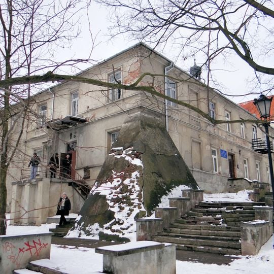 Klasztor, ob. dom mieszkalny