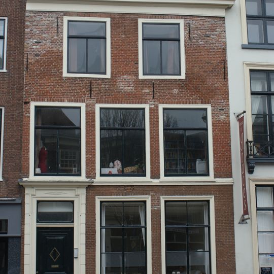 Hooigracht 74, Leiden