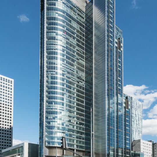 Ernst & Young