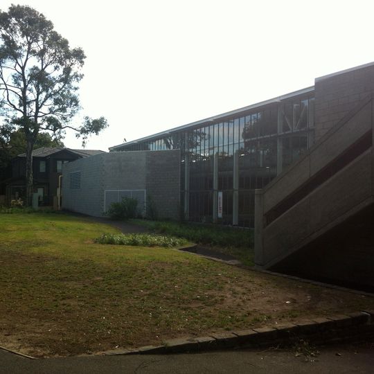 Harold Holt Memorial Swimming Centre