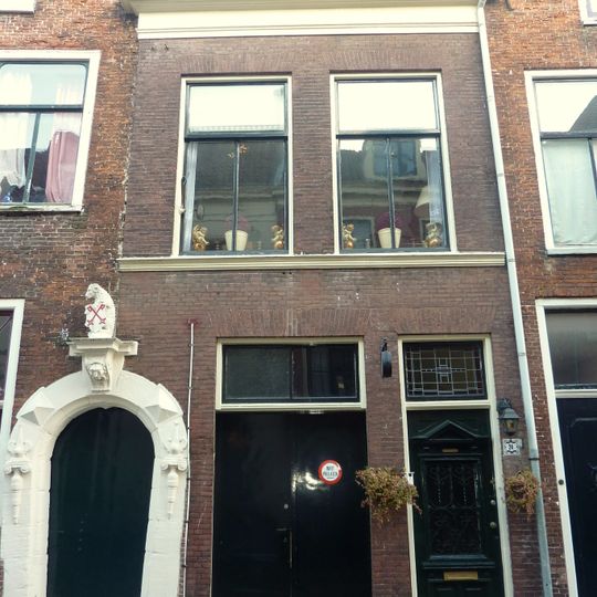 Langebrug 24, Leiden