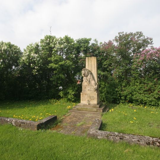 Pomník padlým v Chýšti