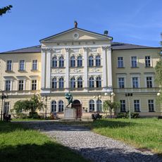 Bývalá měšťanská chlapecká škola