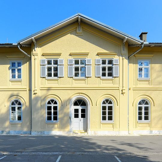 Aufnahmsgebäude Bahnhof Grafenstein