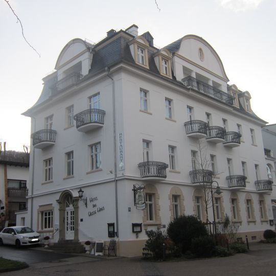 Kurhausstraße 11a