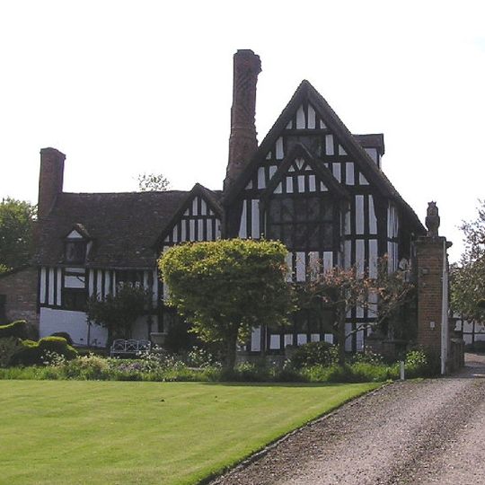 Huddington Court