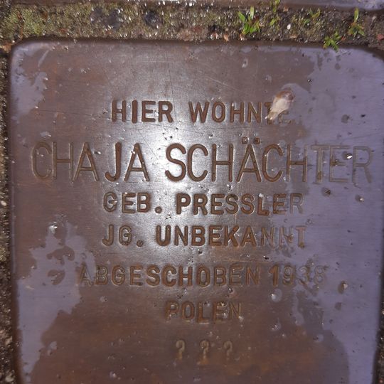 Stolperstein en memoria de Chaja Schächter