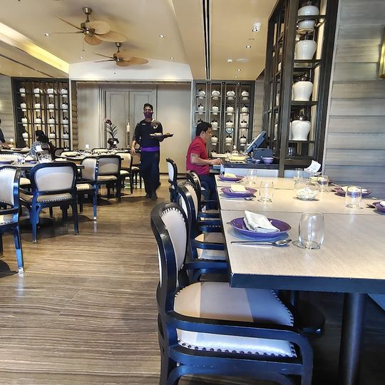 Nara Thai, BKC