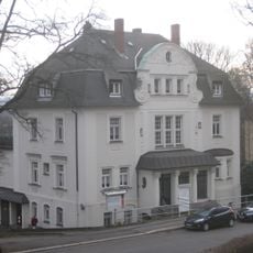 Villa mit Garten und Einfriedung Parkstraße 33