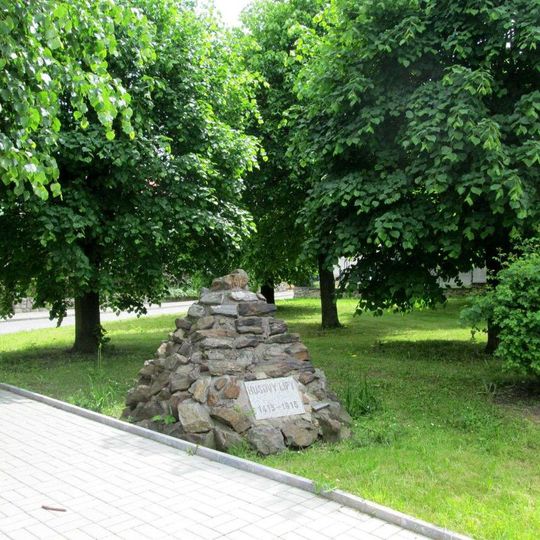 Památník Husovy lípy v Týnu nad Vltavou