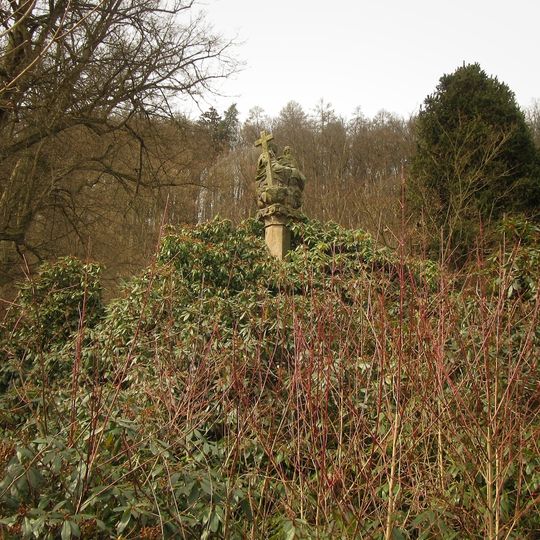 Sloup Nejsvětější Trojice ve Velkých Losinách v zámeckém parku