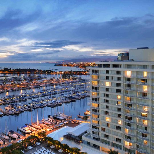 The Modern Honolulu