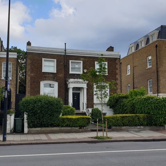 75, Clapham Road Sw9