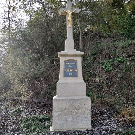 Kříž v Rakoluskách