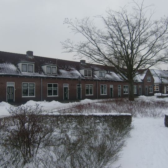 Beter Wonen, tien arbeiderswoningen