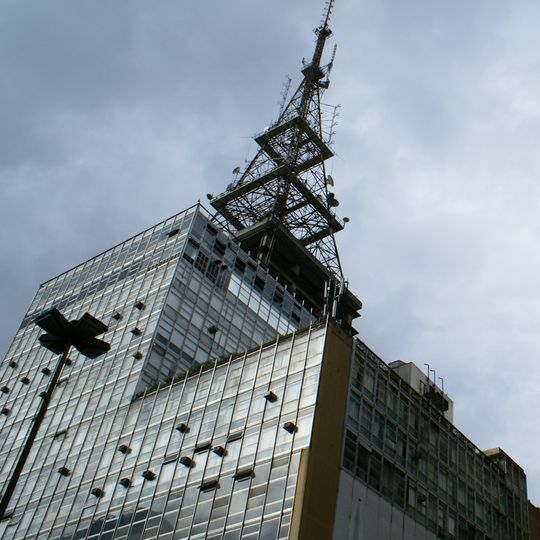 Torre Cásper Líbero