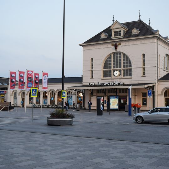 Leeuwarden railway station