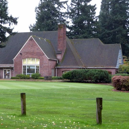 Rose City Golf Clubhouse