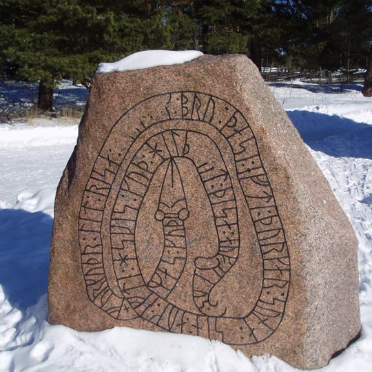 Uppland Runic Inscription 126