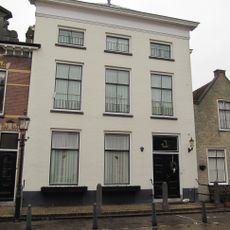 Voorstraat 9, Middelharnis