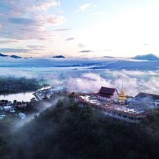 Wat Phra That Chom Cho