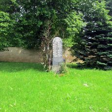 Pomník padlým v Prašném Újezdu