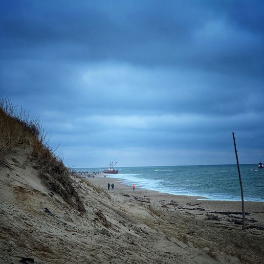 Newcomb Hollow Beach
