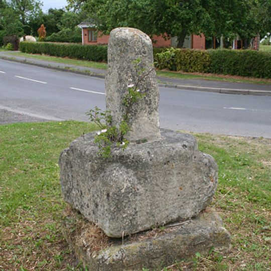 Wayside cross on Trundle Lane