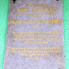 Rod. dom J. Slovenského, tabuľa pamätná