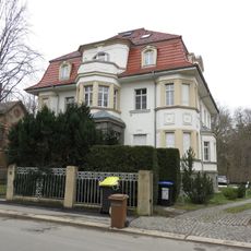 Villa mit Garten und Einfriedung Nevoigtstraße 10