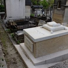 Grave of Viguié