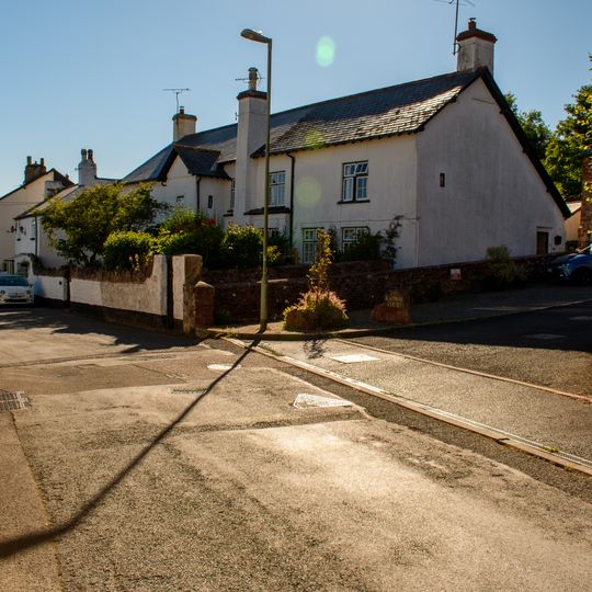 Lower Radway House And Little Radway