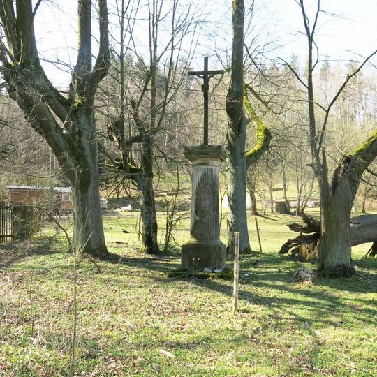 Kříž jižně od Rynoltic