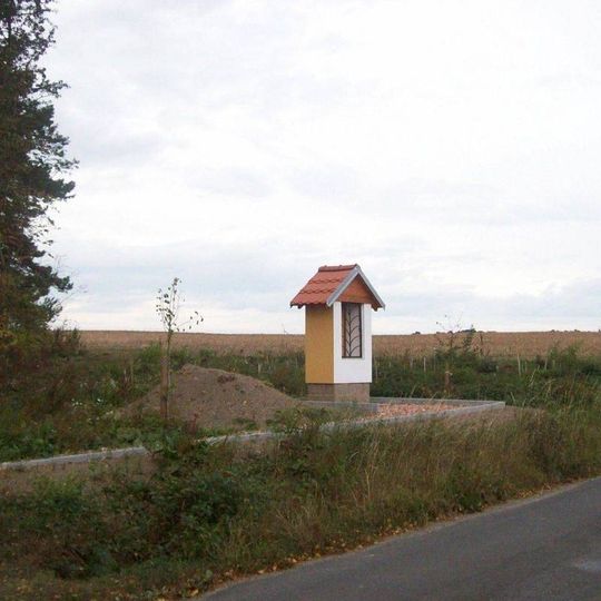 Kaplička západně od Líšťan