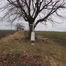 Kříž západně od Červené Řečice u cesty do Rovné