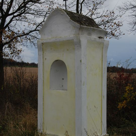 Kaplička západně od Plané