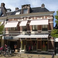Raadhuisplein 11, Franeker