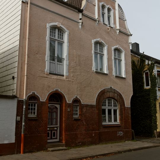 Wohnhaus Jungfernstieg 37